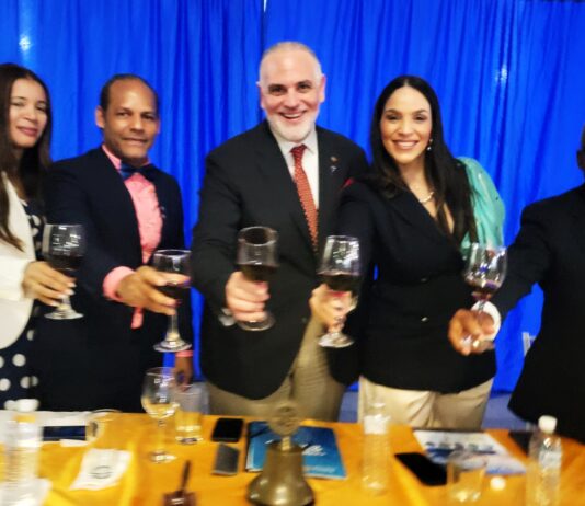 Visita Oficial del Gobernador Rotario al Club Rotario Bonao